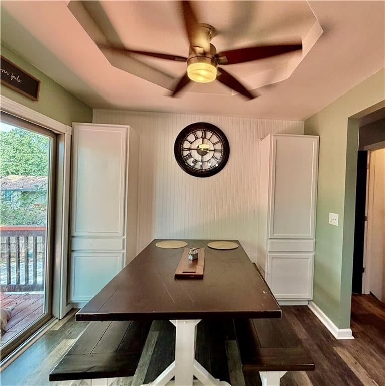 Photo 7 of 19 - 401 NE Sunnyside School Road, Blue Springs, MO 64015