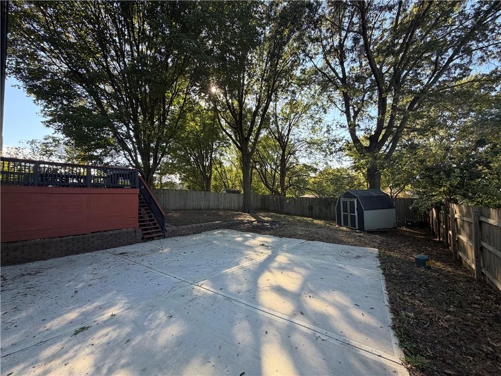 Photo 19 of 19 - 401 NE Sunnyside School Road, Blue Springs, MO 64015