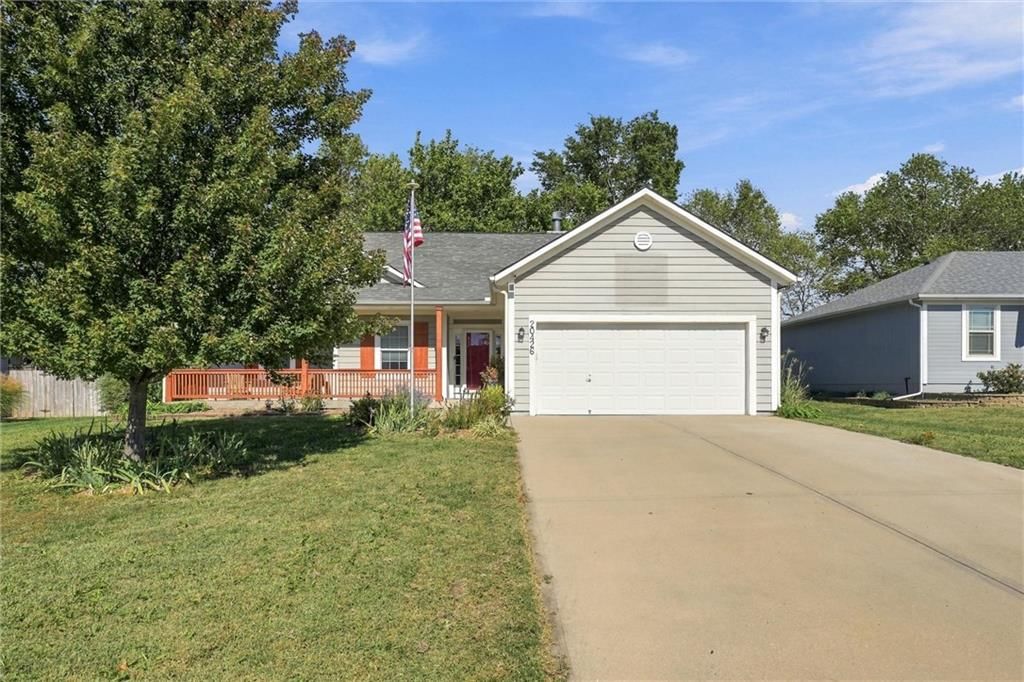 20426 W 220th Terrace, Spring Hill, KS