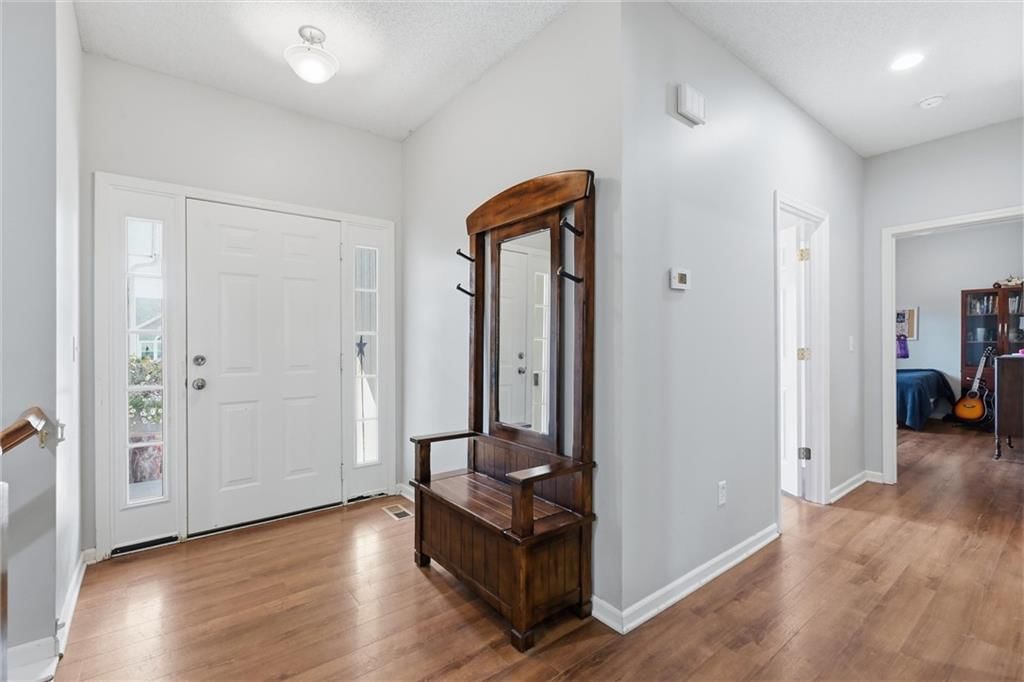 Photo 6 of 44 - 20426 W 220th Terrace, Spring Hill, KS 66083