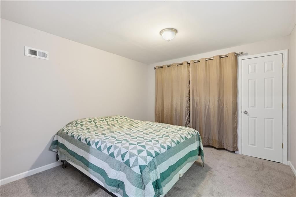 Carpet at 20426 W 220th Terrace, Spring Hill, KS 66083
