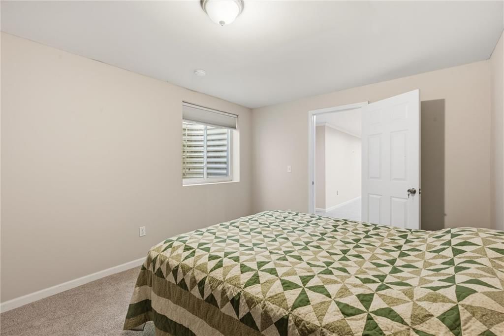 Photo 28 of 44 - 20426 W 220th Terrace, Spring Hill, KS 66083