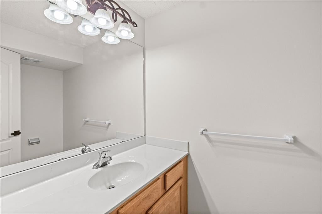 Photo 22 of 23 - 15928 W 91st Terrace, Lenexa, KS 66219