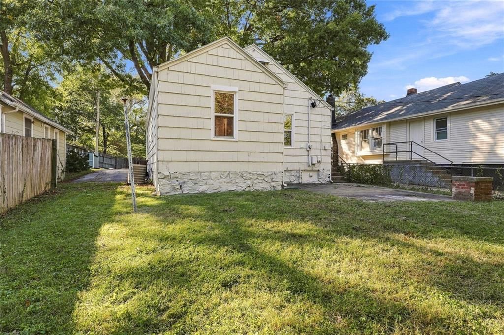 Photo 22 of 22 - 4411 Springfield Street, Kansas City, KS 66103