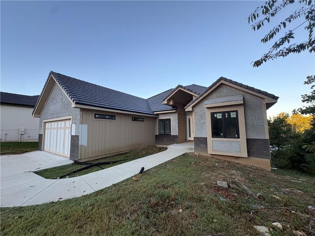 121 Teton Ridge, Lake Winnebago, MO: listing photo 2