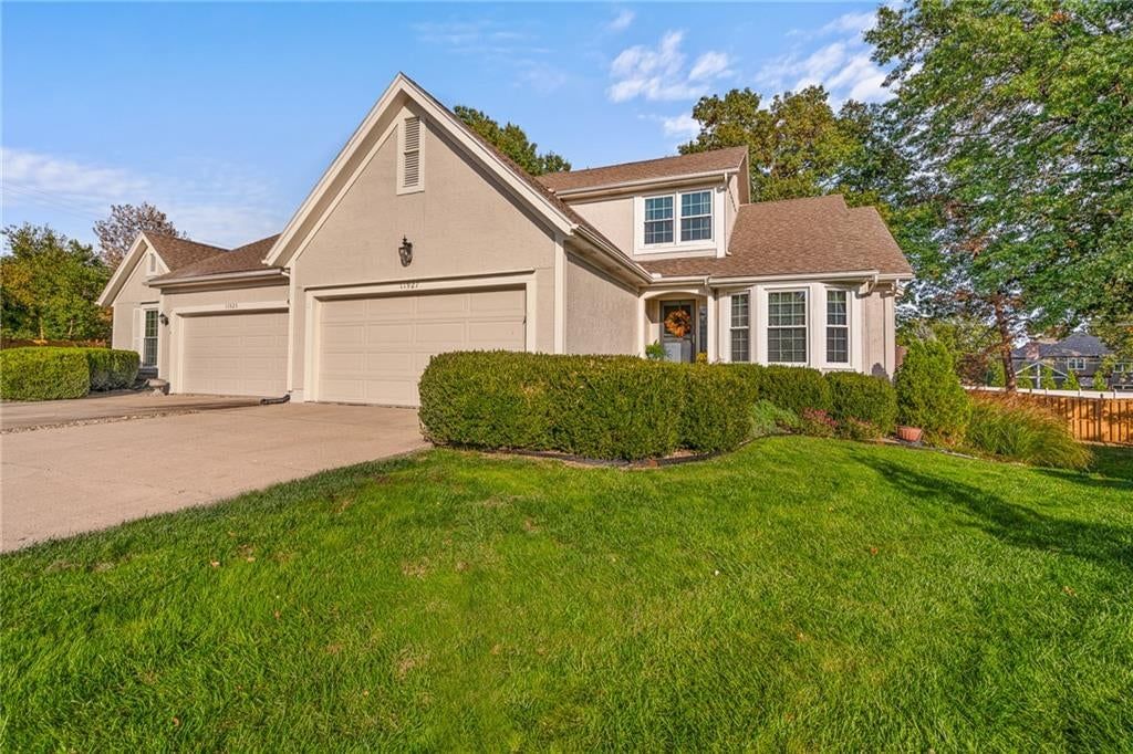 11927 Slater Street, Overland Park, KS: listing photo 3