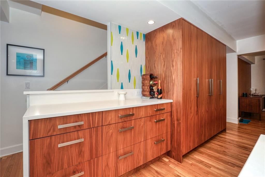 Photo 8 of 34 - 1600 W 51st Street, Kansas City, MO 64112