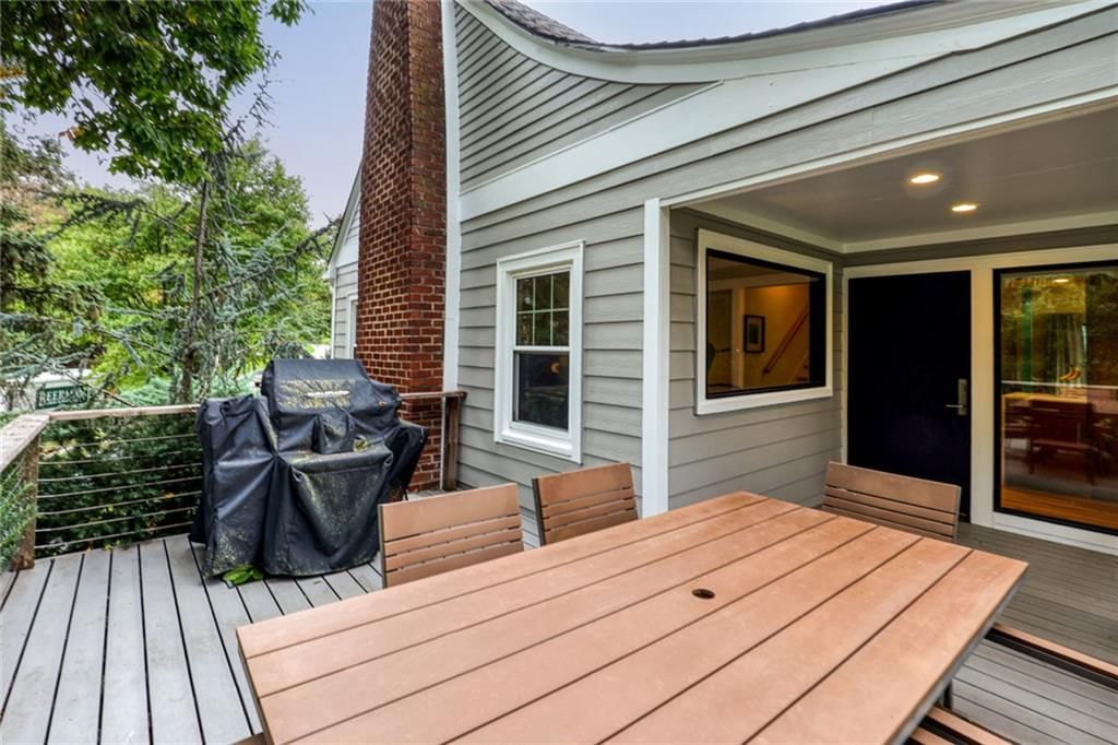 Photo 34 of 34 - 1600 W 51st Street, Kansas City, MO 64112