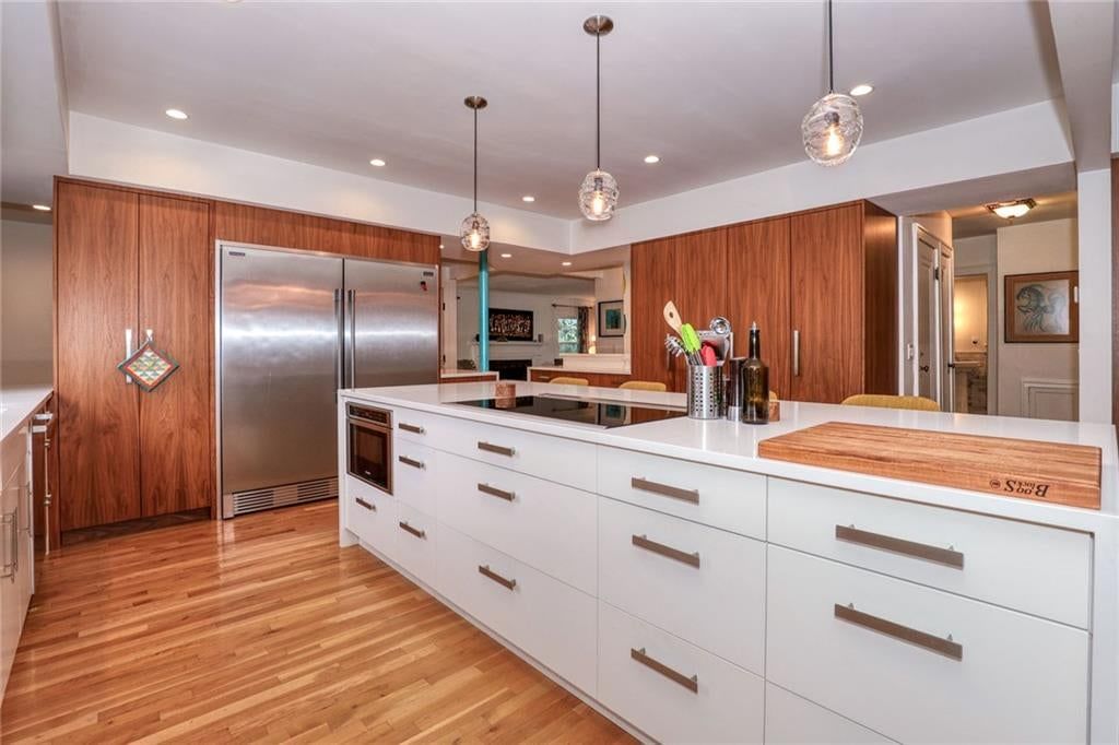 Photo 10 of 34 - 1600 W 51st Street, Kansas City, MO 64112
