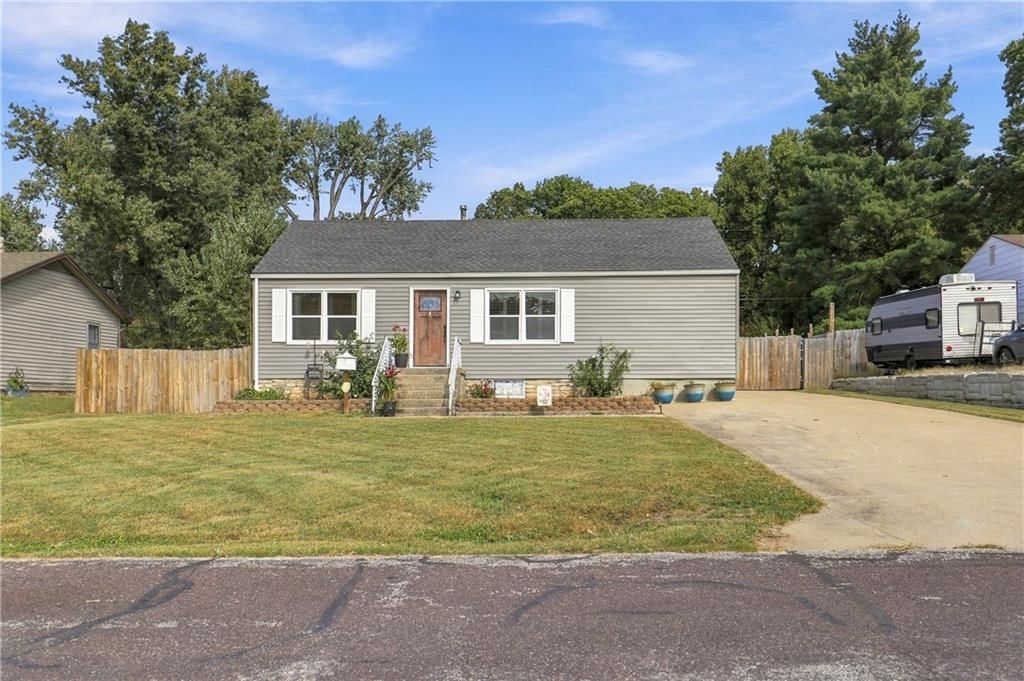 Photo 29 of 33 - 9604 E 69th Street, Raytown, MO 64133