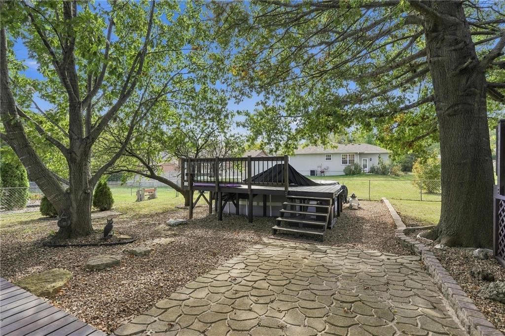 Photo 37 of 43 - 1302 Deena Street, Pleasant Hill, MO 64080