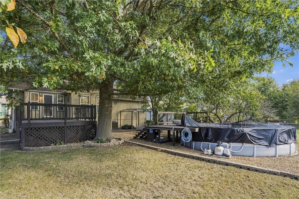 Photo 38 of 43 - 1302 Deena Street, Pleasant Hill, MO 64080