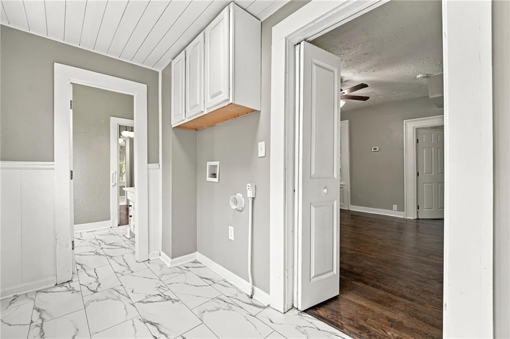Photo 25 of 62 - 720 W 7th Street, Leavenworth, KS 66048