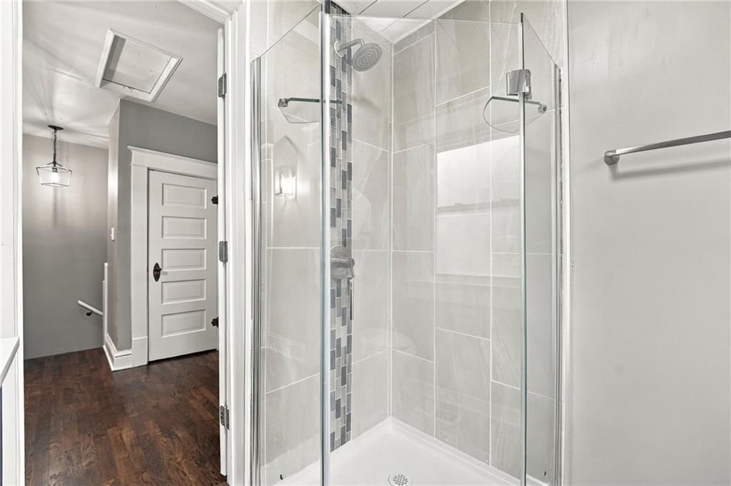 Photo 36 of 62 - 720 W 7th Street, Leavenworth, KS 66048