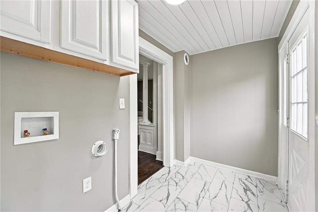 Photo 24 of 62 - 720 W 7th Street, Leavenworth, KS 66048