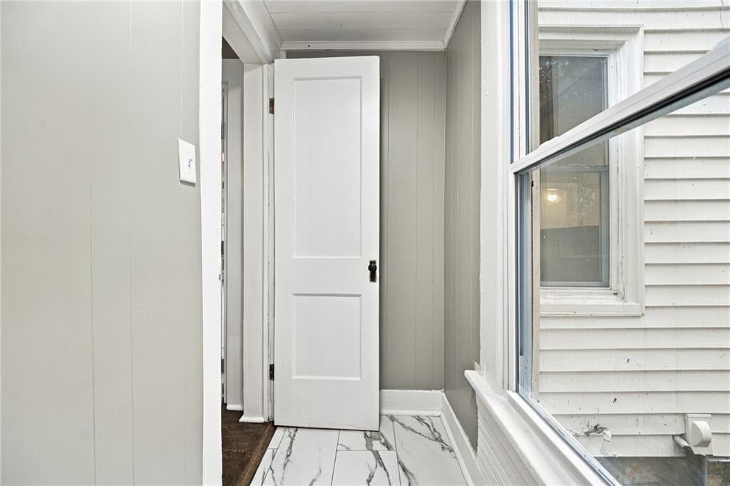Photo 27 of 62 - 720 W 7th Street, Leavenworth, KS 66048