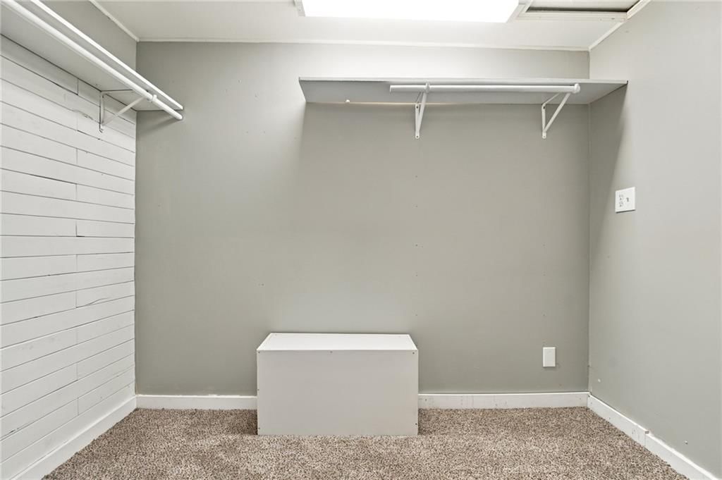 Photo 43 of 62 - 720 W 7th Street, Leavenworth, KS 66048