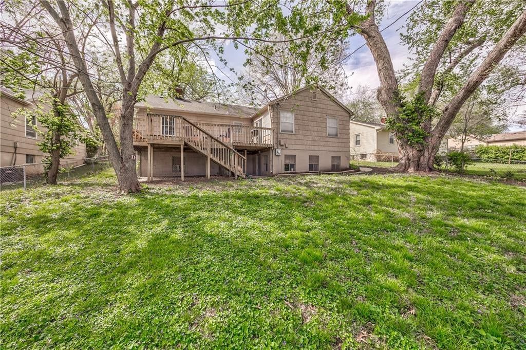 Photo 35 of 35 - 8425 Boone Street, Kansas City, MO 64114