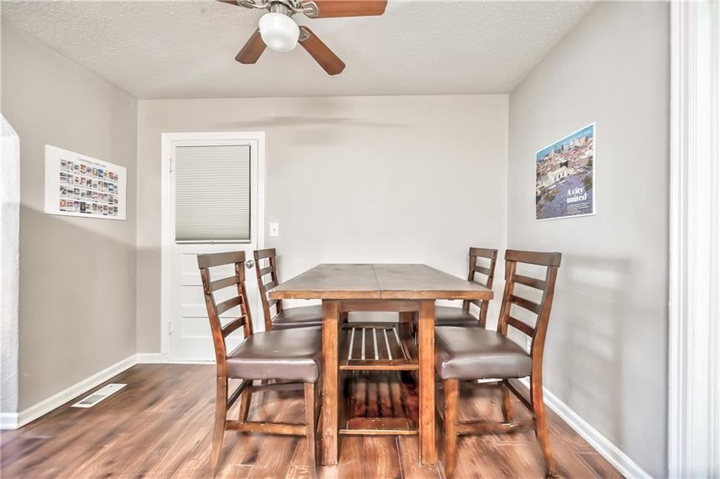 Photo 16 of 35 - 8425 Boone Street, Kansas City, MO 64114