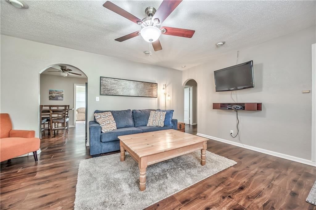 White trim and gray walls at 8425 Boone Street, Kansas City, MO 64114