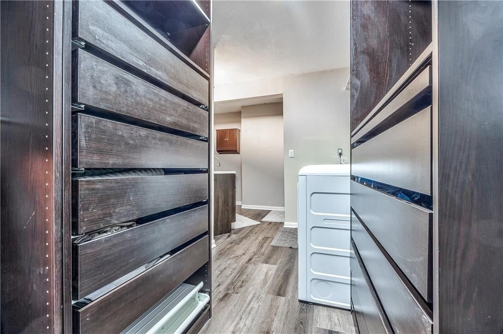 Photo 22 of 35 - 8425 Boone Street, Kansas City, MO 64114