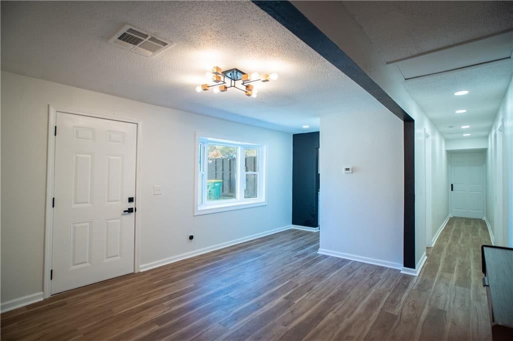 Photo 9 of 22 - 3201 Hagemann Street, Kansas City, KS 66106