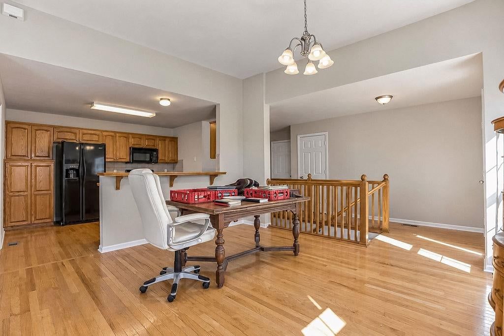Photo 10 of 35 - 792 S Poplar Street, Gardner, KS 66030