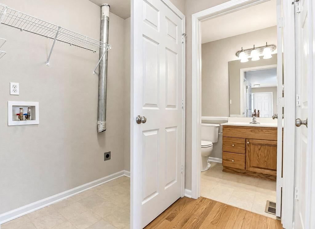 Photo 18 of 35 - 792 S Poplar Street, Gardner, KS 66030