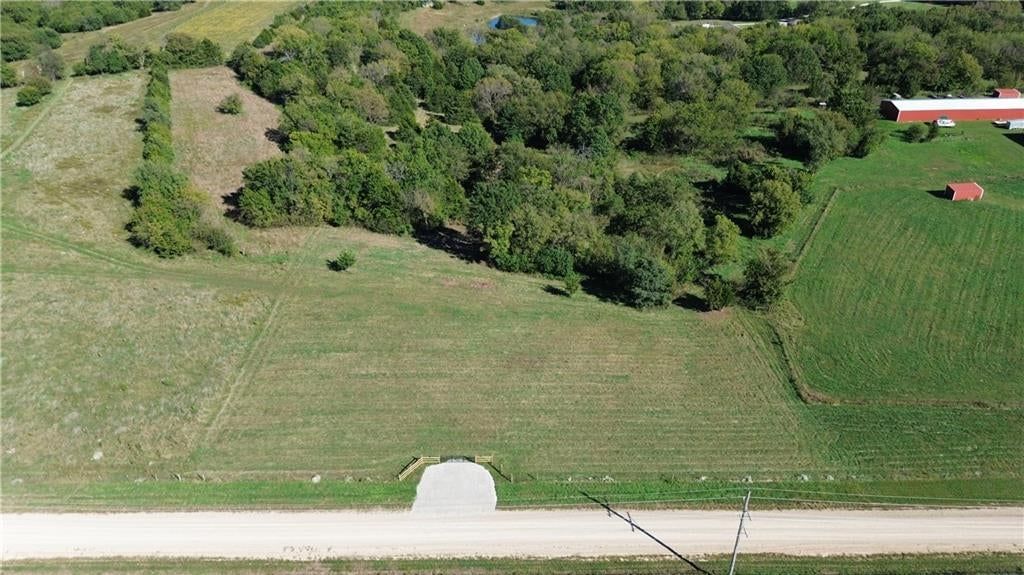 Photo 13 of 22 - Harmony Road, Paola, KS 66071