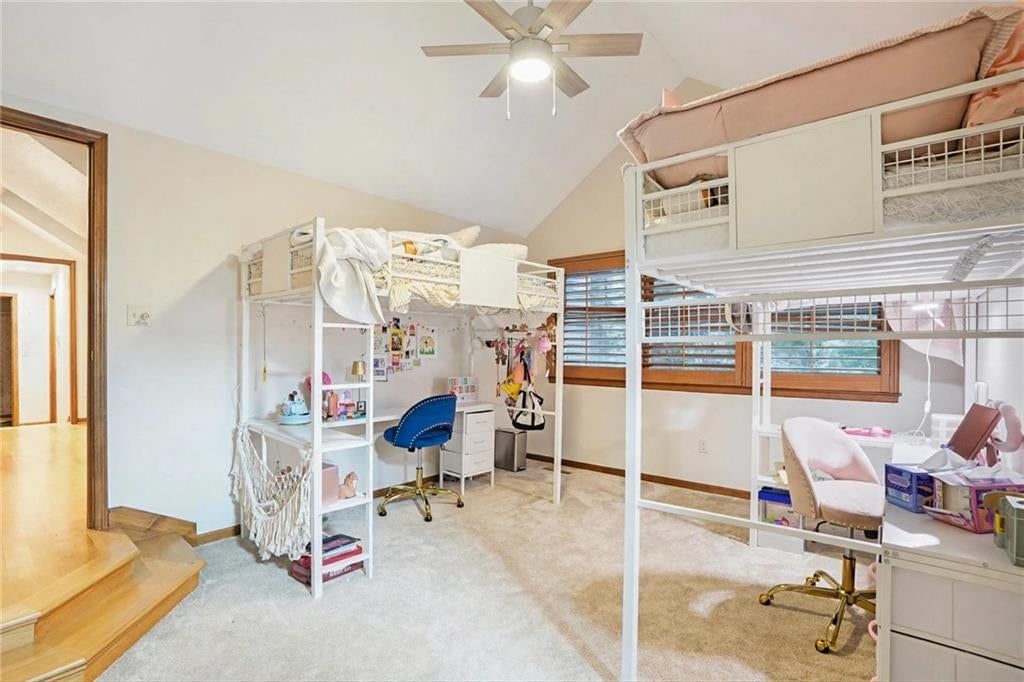 Photo 29 of 50 - 7955 NW Bridle Parc Lane, Kansas City, MO 64152