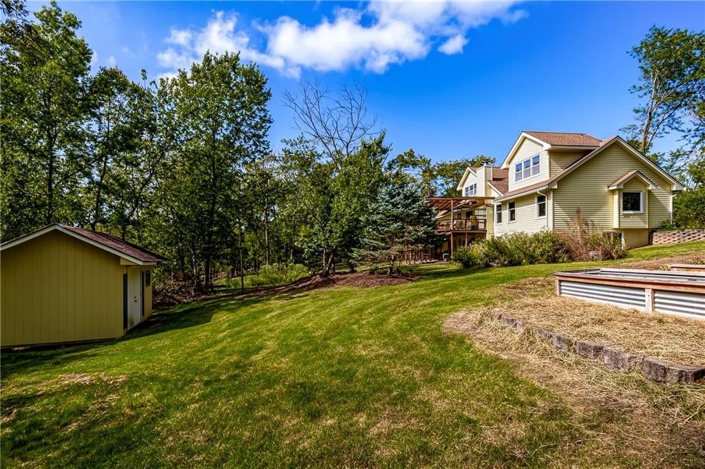 Fire pit at 7955 NW Bridle Parc Lane, Kansas City, MO 64152