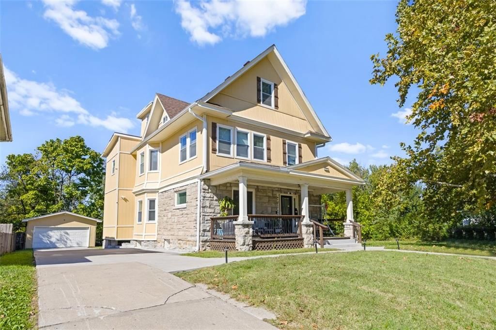 3626 Michigan Avenue, Kansas City, MO: listing photo 2