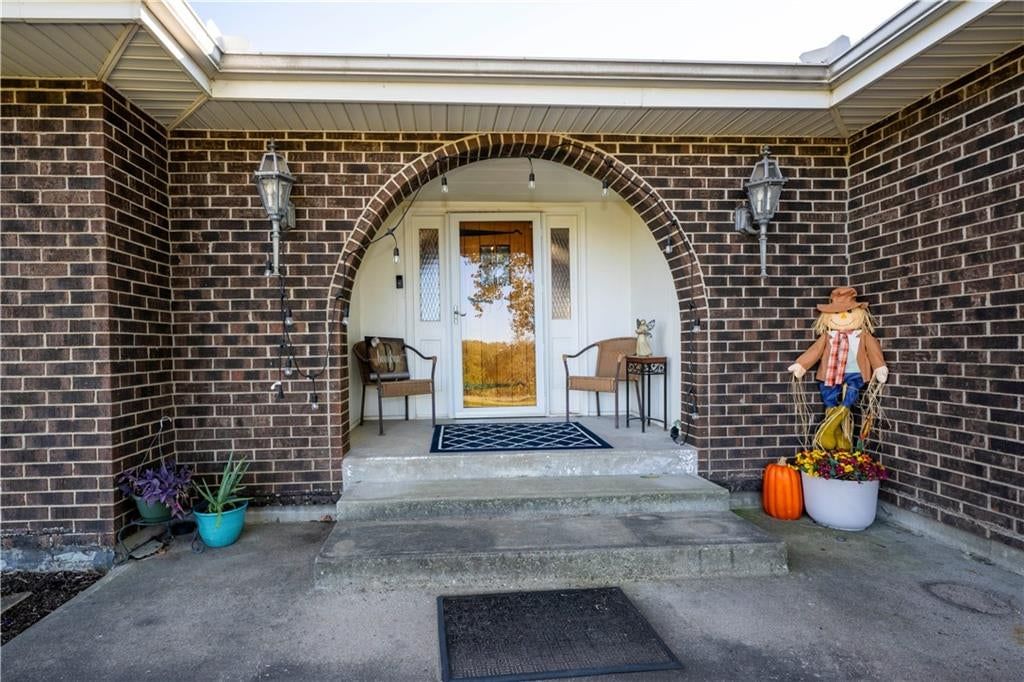 11409 E 261st Street, Peculiar, MO: listing photo 3