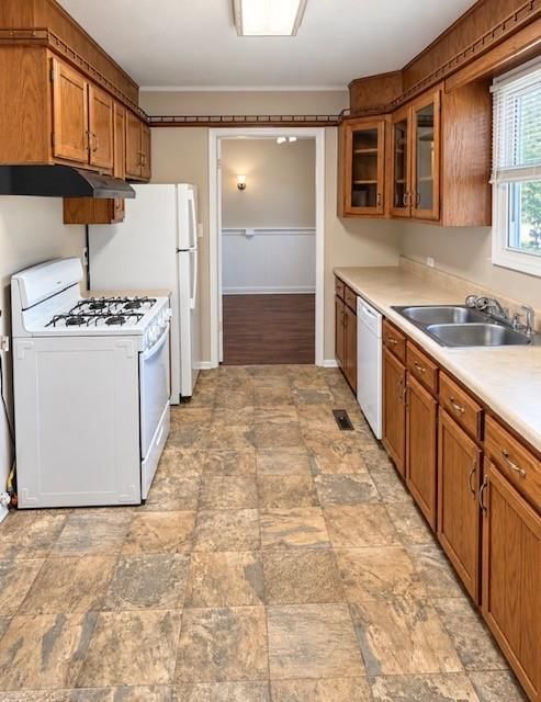 11215 E 51st Street, Raytown, MO: listing photo 2