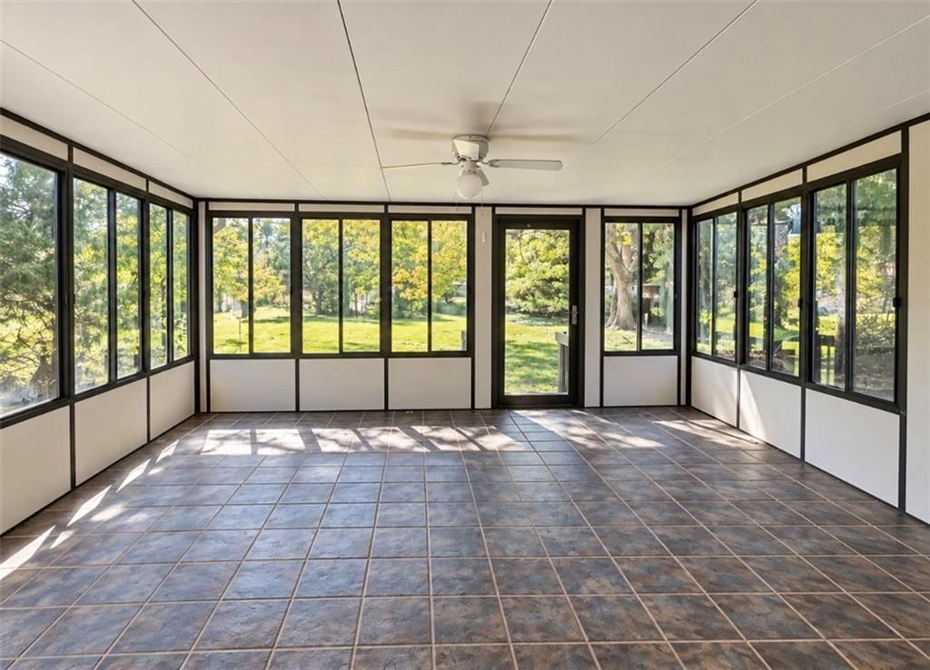 Photo 6 of 6 - 11215 E 51st Street, Raytown, MO 64133