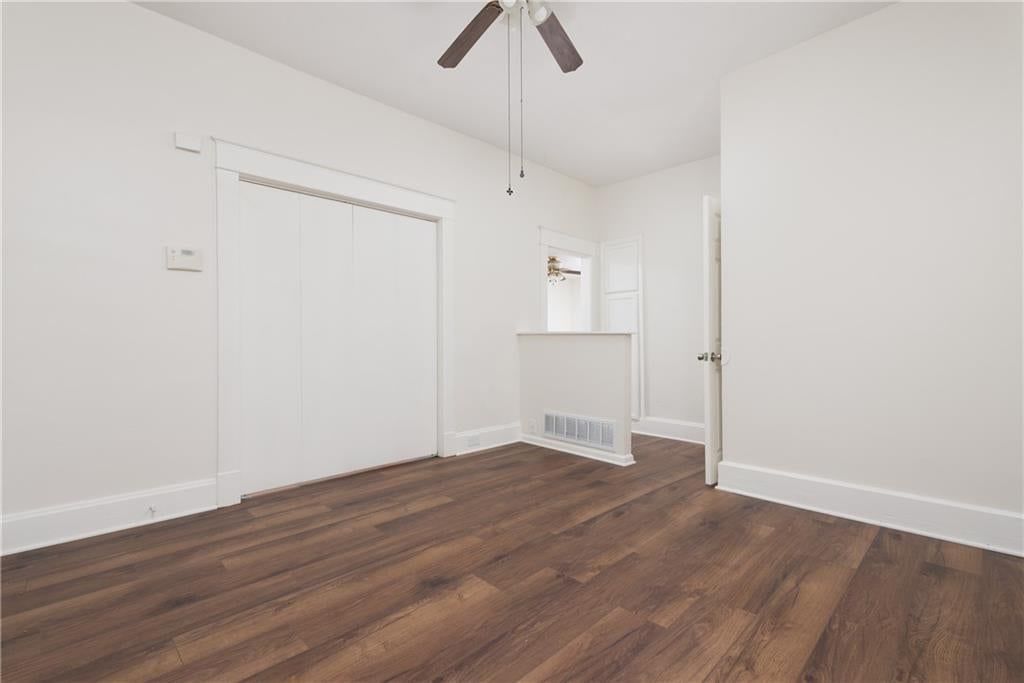 Photo 7 of 39 - 125 N Overton Avenue, Independence, MO 64053