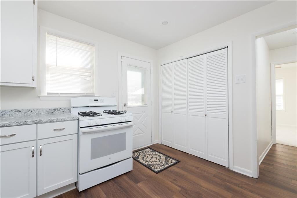 Photo 20 of 39 - 125 N Overton Avenue, Independence, MO 64053