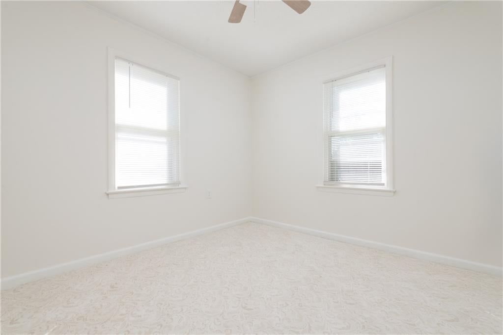 Photo 25 of 39 - 125 N Overton Avenue, Independence, MO 64053