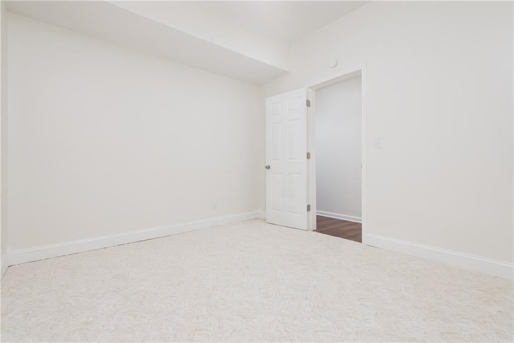 Photo 26 of 39 - 125 N Overton Avenue, Independence, MO 64053