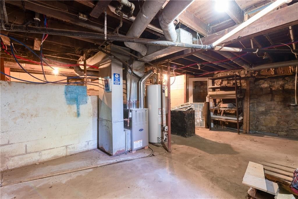 Photo 39 of 39 - 125 N Overton Avenue, Independence, MO 64053