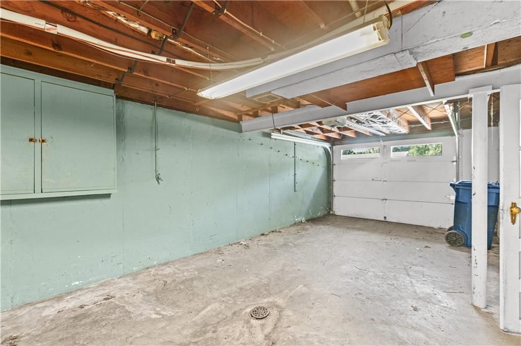 Photo 23 of 28 - 413 Maple Street, Liberty, MO 64068