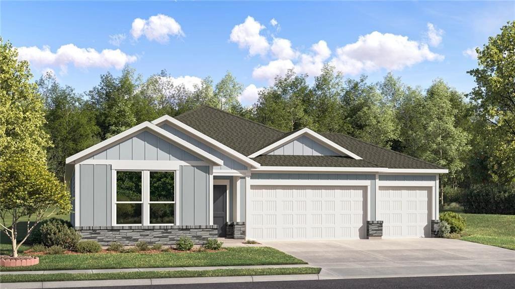 4108 NE Apple Grove Drive, Lee's Summit, MO