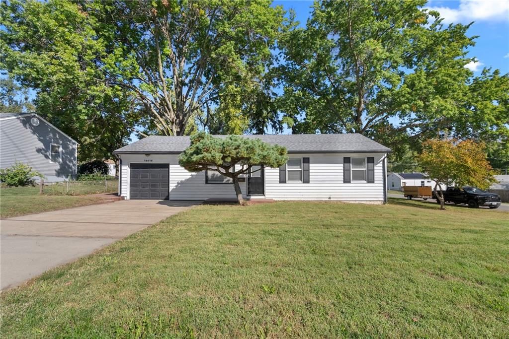 16618 E Salisbury Road, Independence, MO: listing photo 2