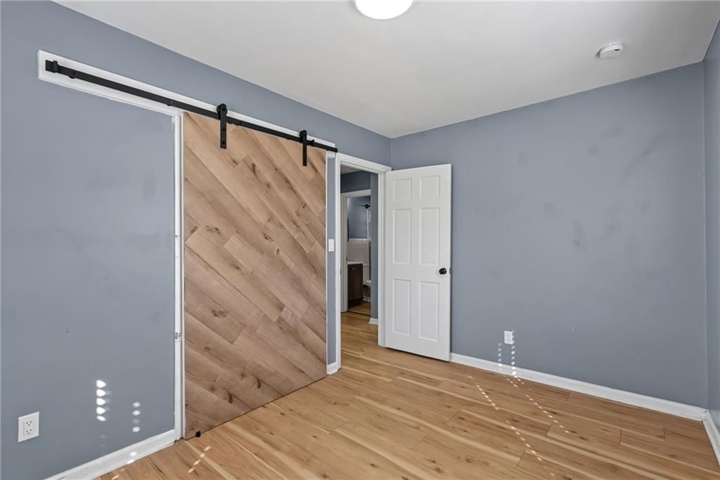 Photo 18 of 23 - 16618 E Salisbury Road, Independence, MO 64056