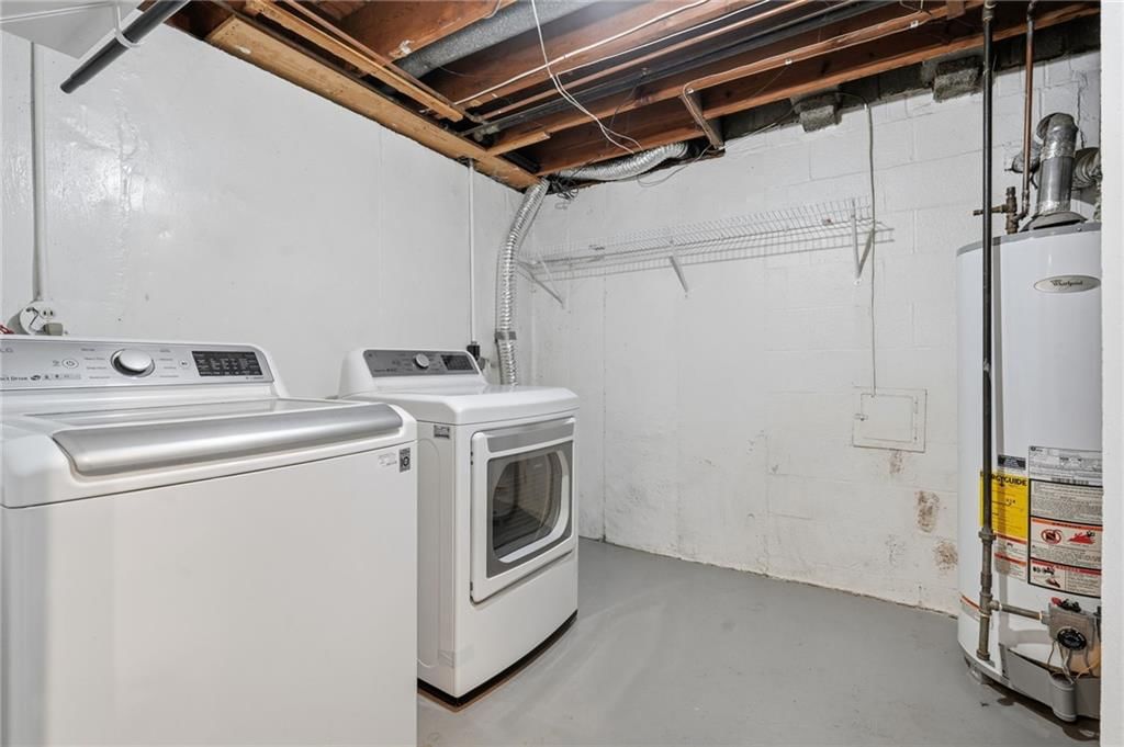 Photo 21 of 29 - 9005 79th Street E, Raytown, MO 64138