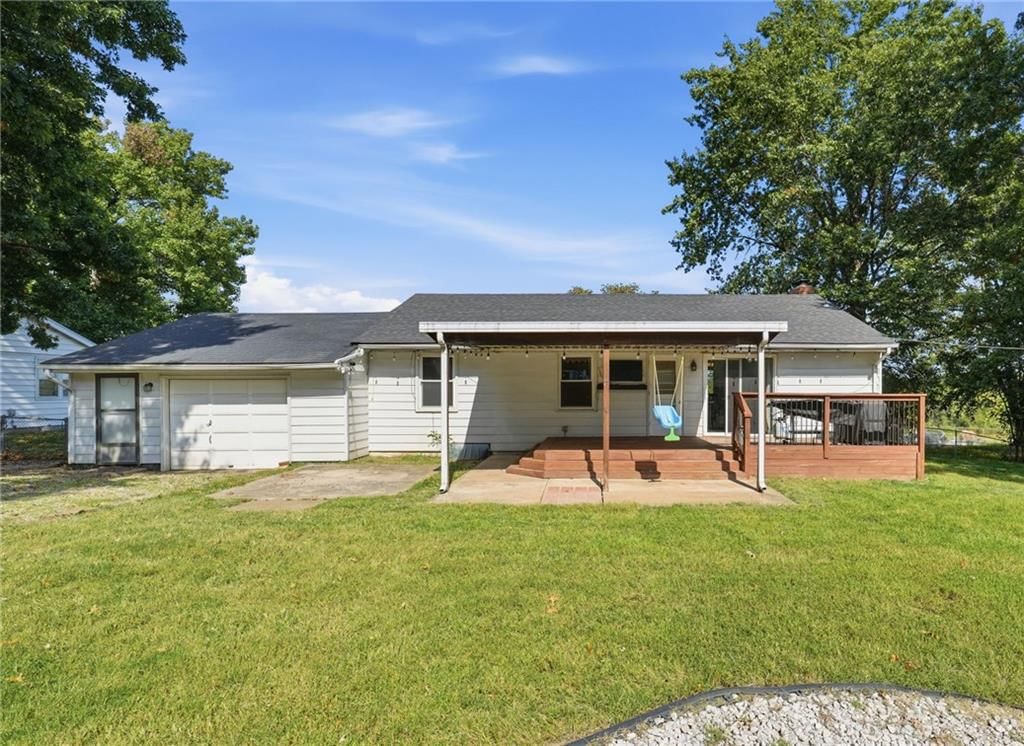 Photo 24 of 29 - 9005 79th Street E, Raytown, MO 64138