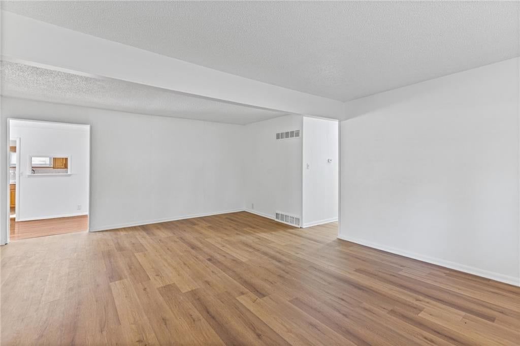 Open floor plan at 6912 N Harrison Street, Gladstone, MO 64118