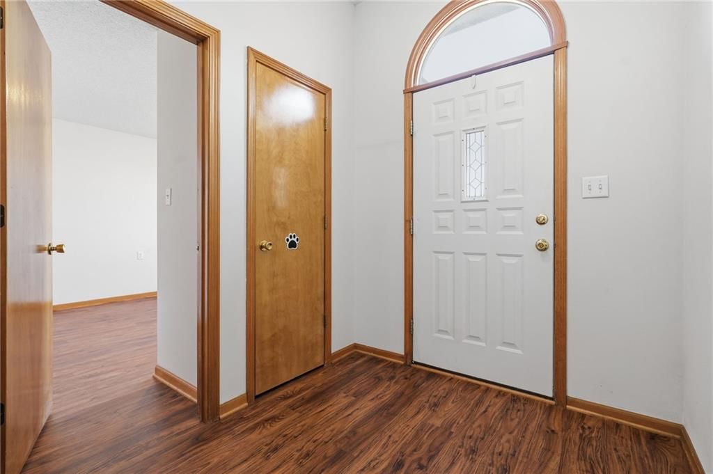 Photo 3 of 26 - 502 S Saturn Drive, Raymore, MO 64083