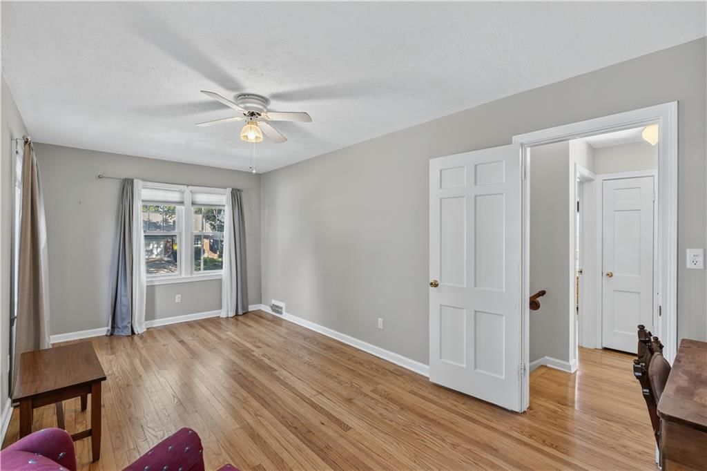 Photo 21 of 32 - 635 E 65th Street, Kansas City, MO 64131