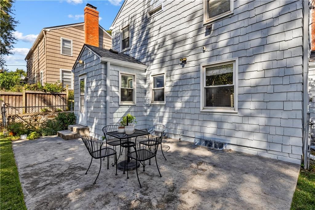 Concrete patio at 635 E 65th Street, Kansas City, MO 64131